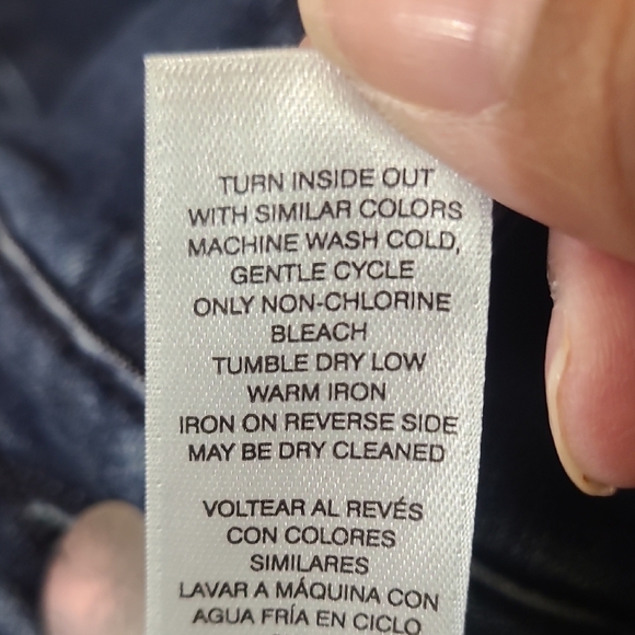 CHICO'S Fabulously Slimming Women's  Blue Denim Jeans - Size 14 (Chico's 2.5) - Picture 13 of 13